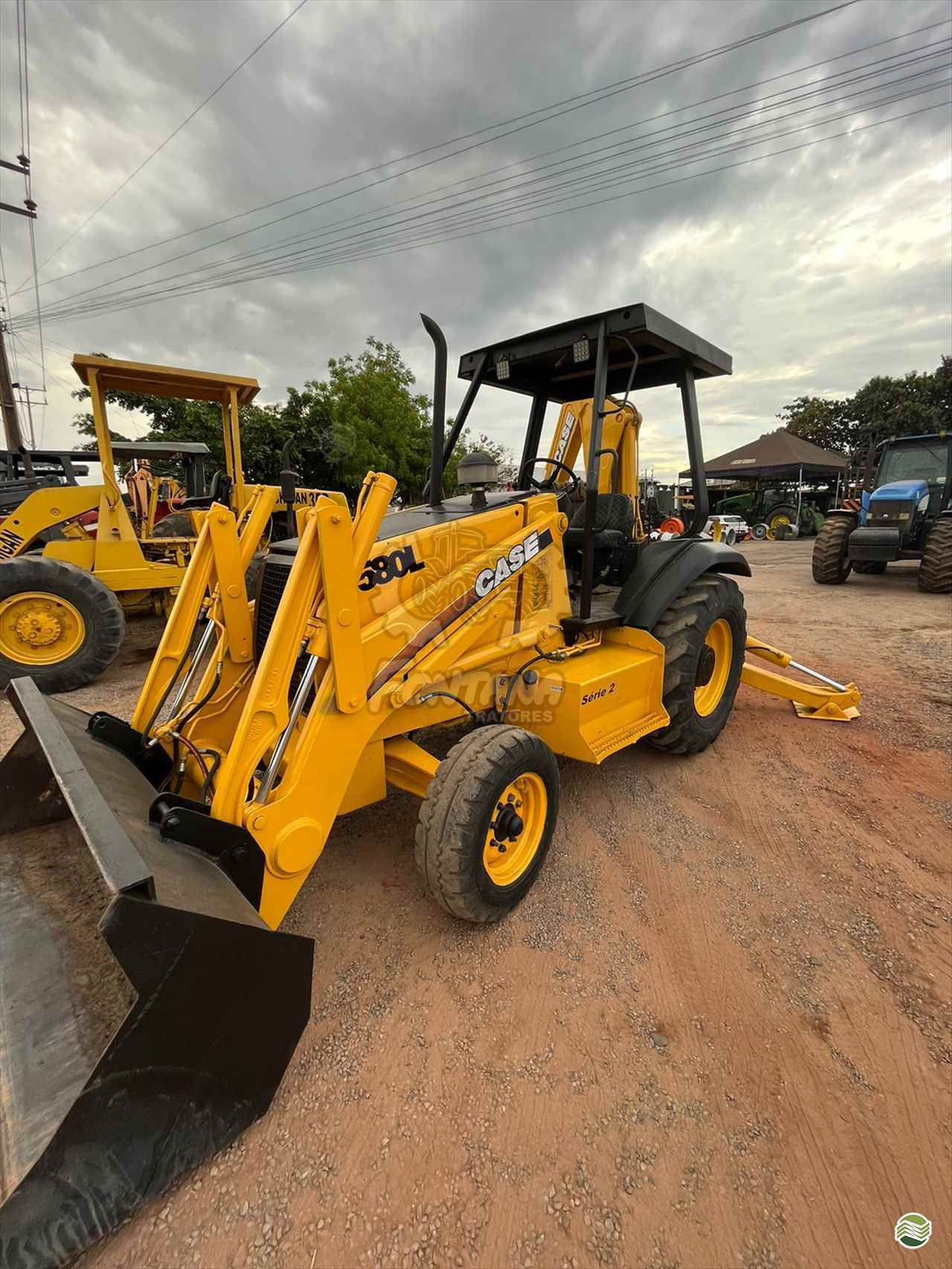 RETRO ESCAVADEIRA CASE 580L Tração 4x2 Fontana Tratores LUIS EDUARDO MAGALHAES BAHIA BA